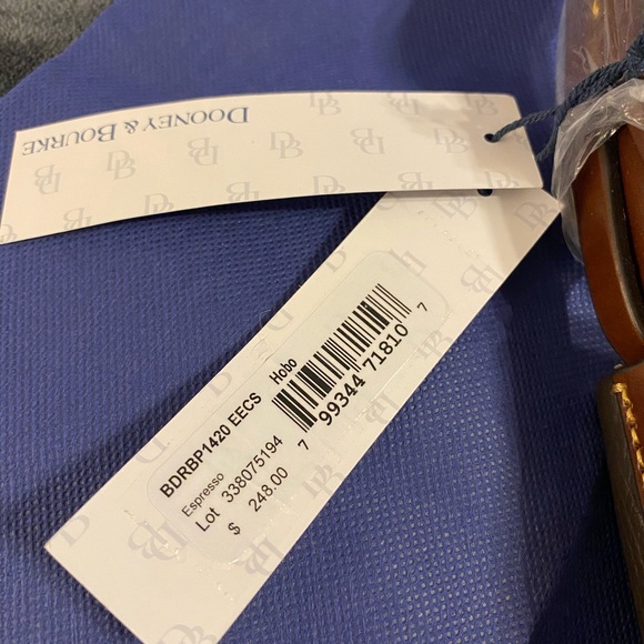 DOONEY and BOURKE handbag - Picture 3 of 5